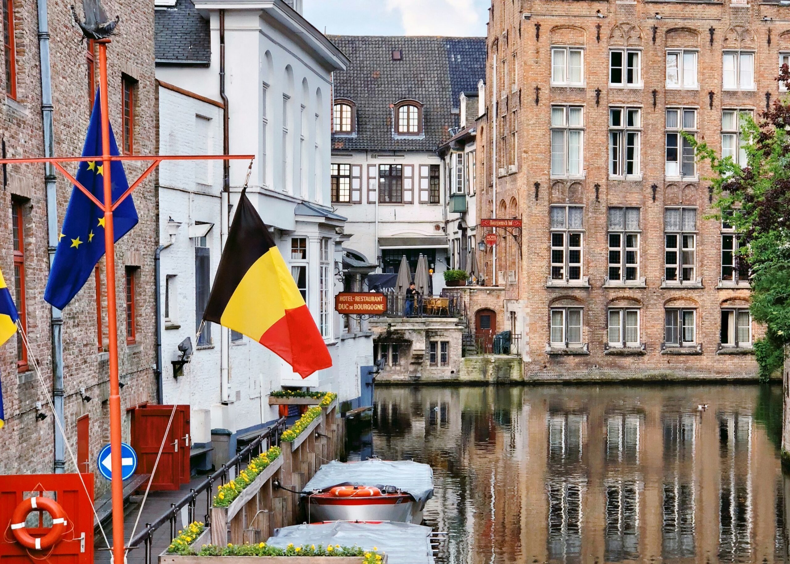 Vrije Universiteit Brussel (VUB) Master Mind Scholarships 2026–2027 in Belgium (Fully Funded)