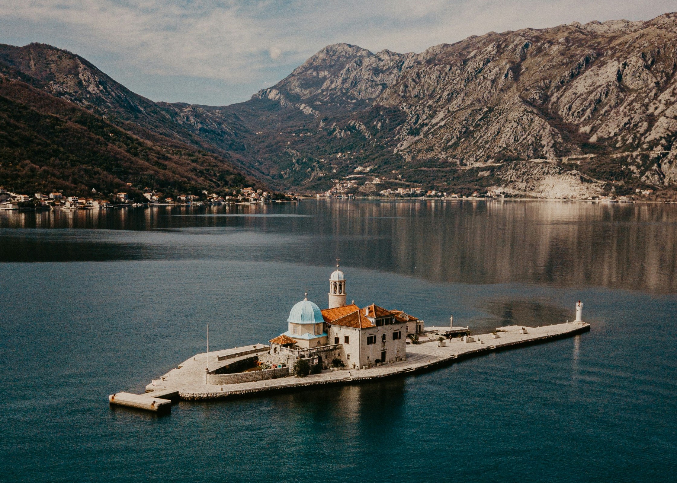 EEML Summer School 2026 in Montenegro (European Entrepreneurship & Innovation Program)