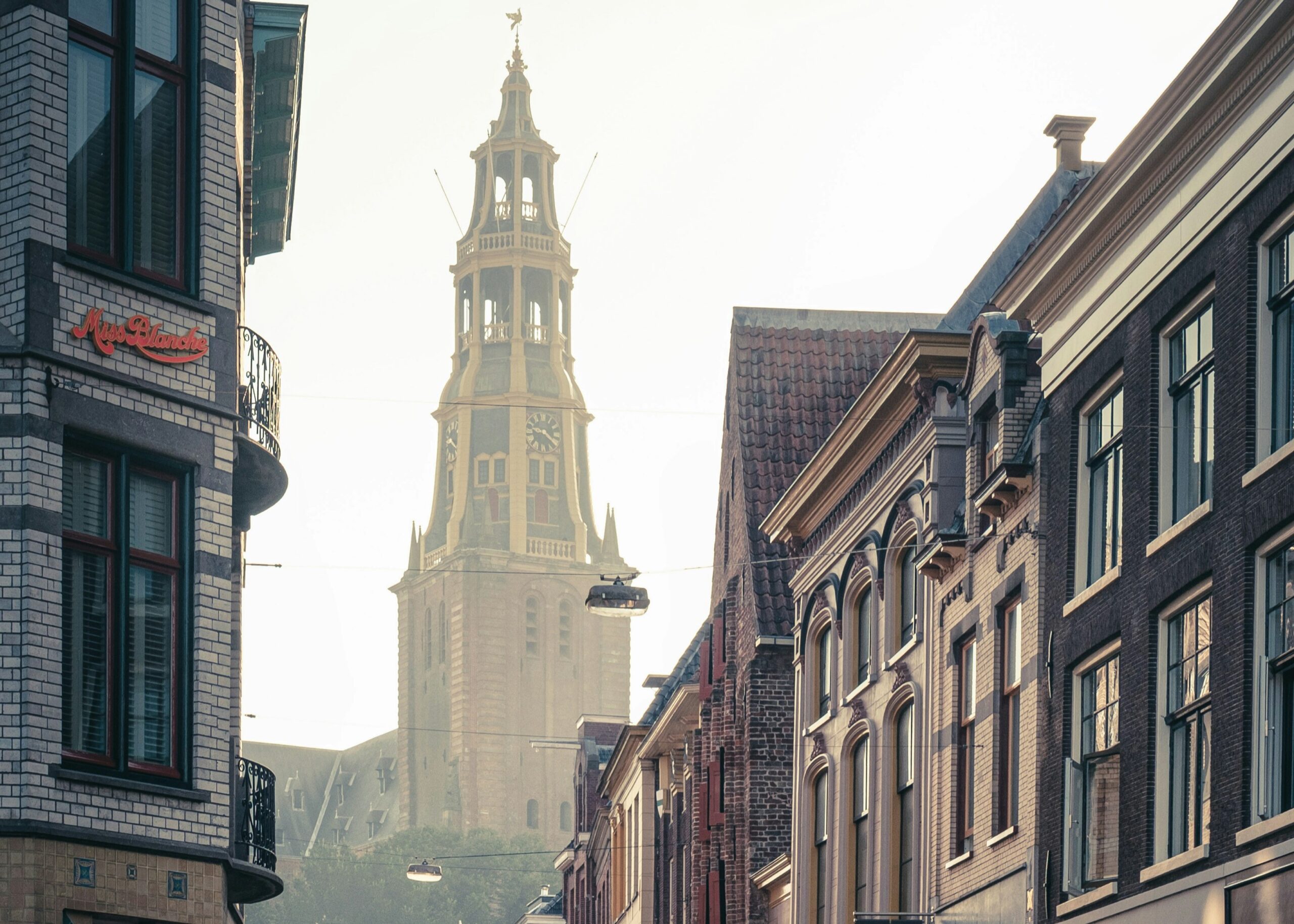 Erasmus University MBA Scholarships 2026–2027 in the Netherlands (Tuition & Living Cost Support)