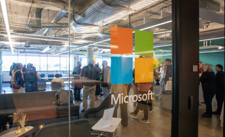Microsoft University Internship 2026 – Paid Roles and Visa Sponsorship