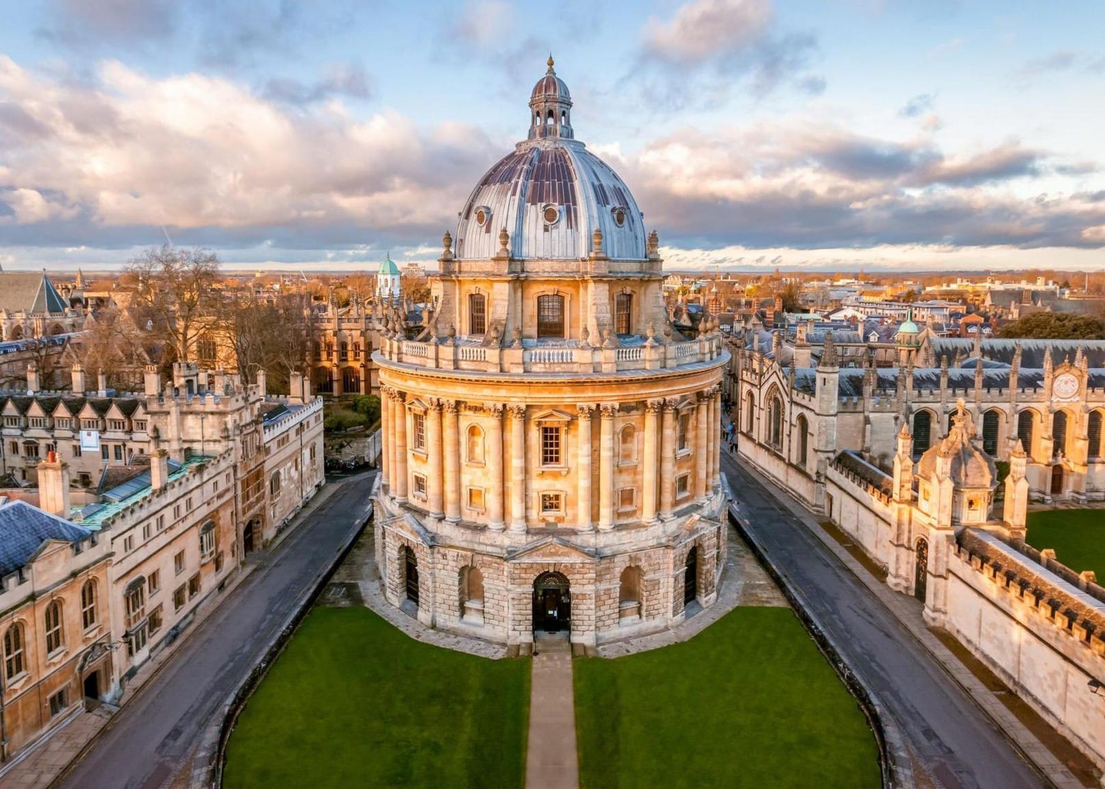 Rhodes Scholarship 2027 for Postgraduate Study at Oxford