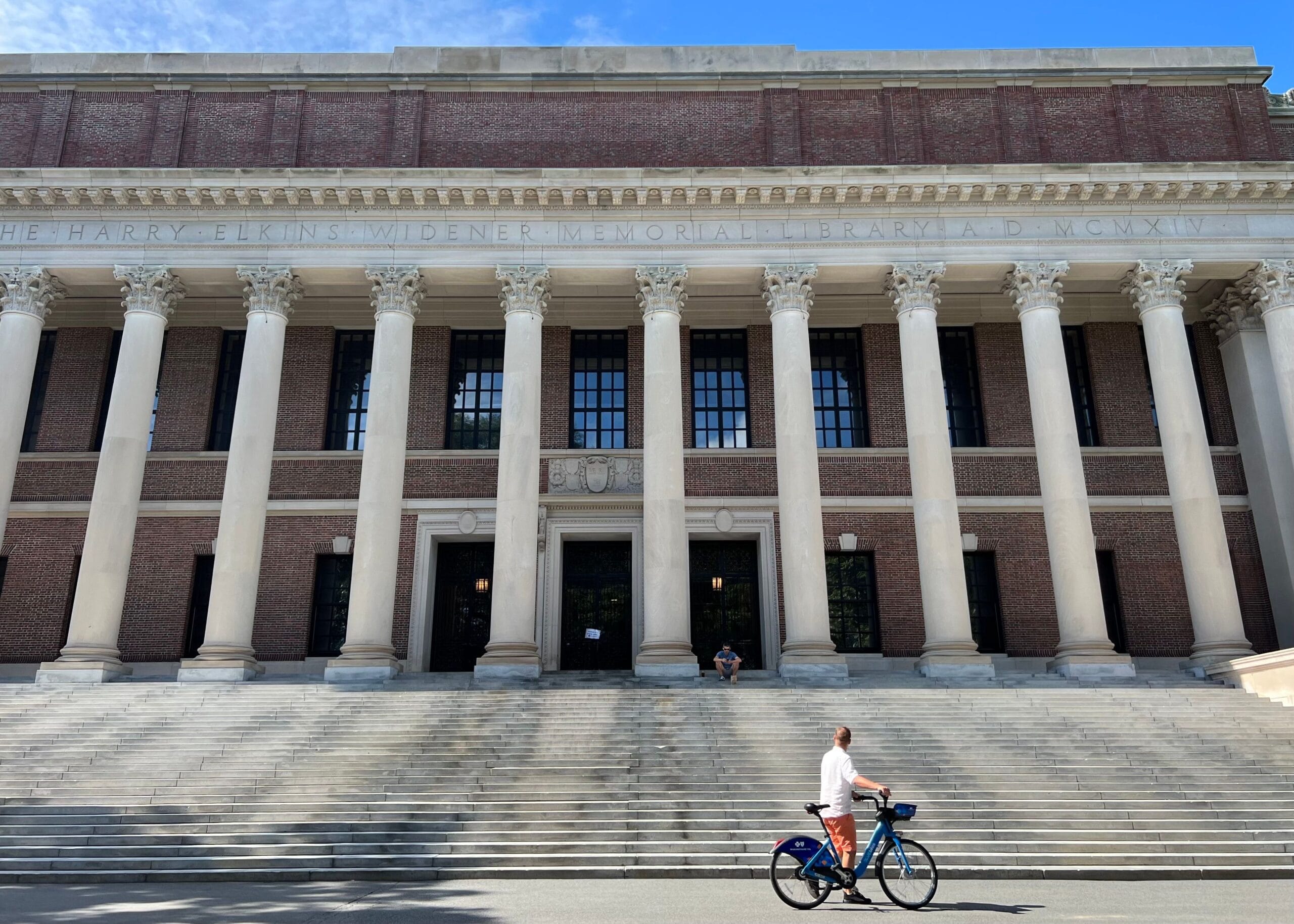 Harvard Environmental Fellows Program 2027 ($92,000 Salary)